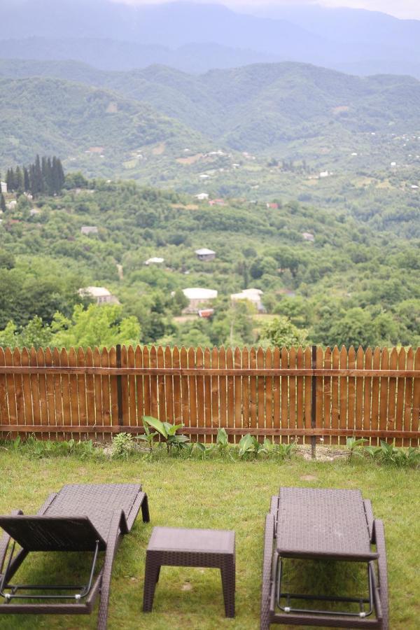 Ukhutiecohouse Villa Vani Kültér fotó