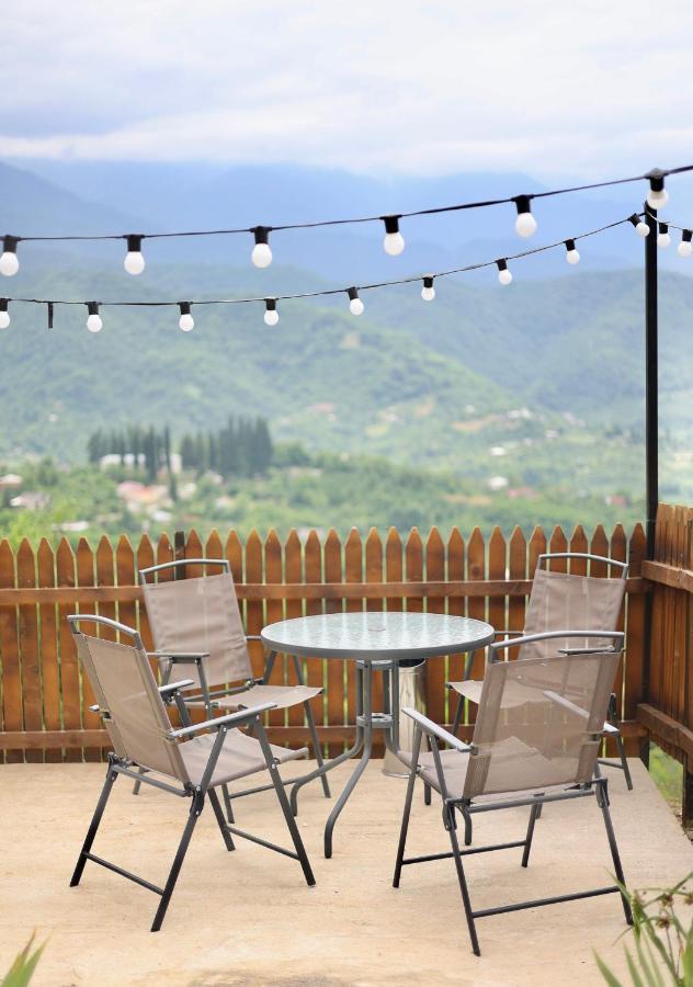 Ukhutiecohouse Villa Vani Kültér fotó